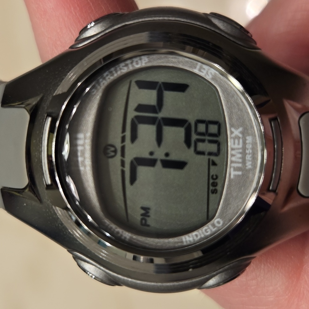 Digital Gray Watch - Picture 3 of 3
